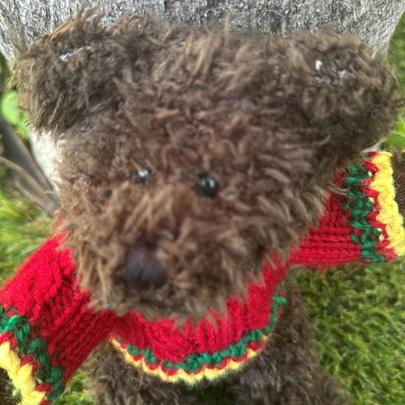 Hugfun International Scruffy Fur Teddy Bear with a knitted sweater - Picture 2 of 6